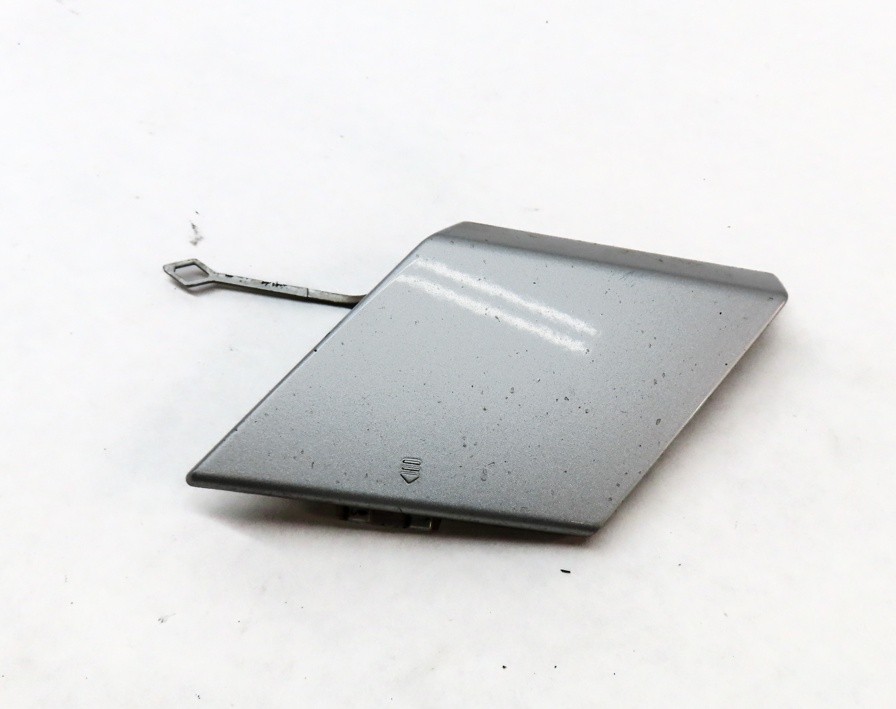 2011 MERCEDES GL450 (X164) FRONT BUMPER TOW HOOK COVER TRIM w/DONGLE (Silver) — exact item pictured